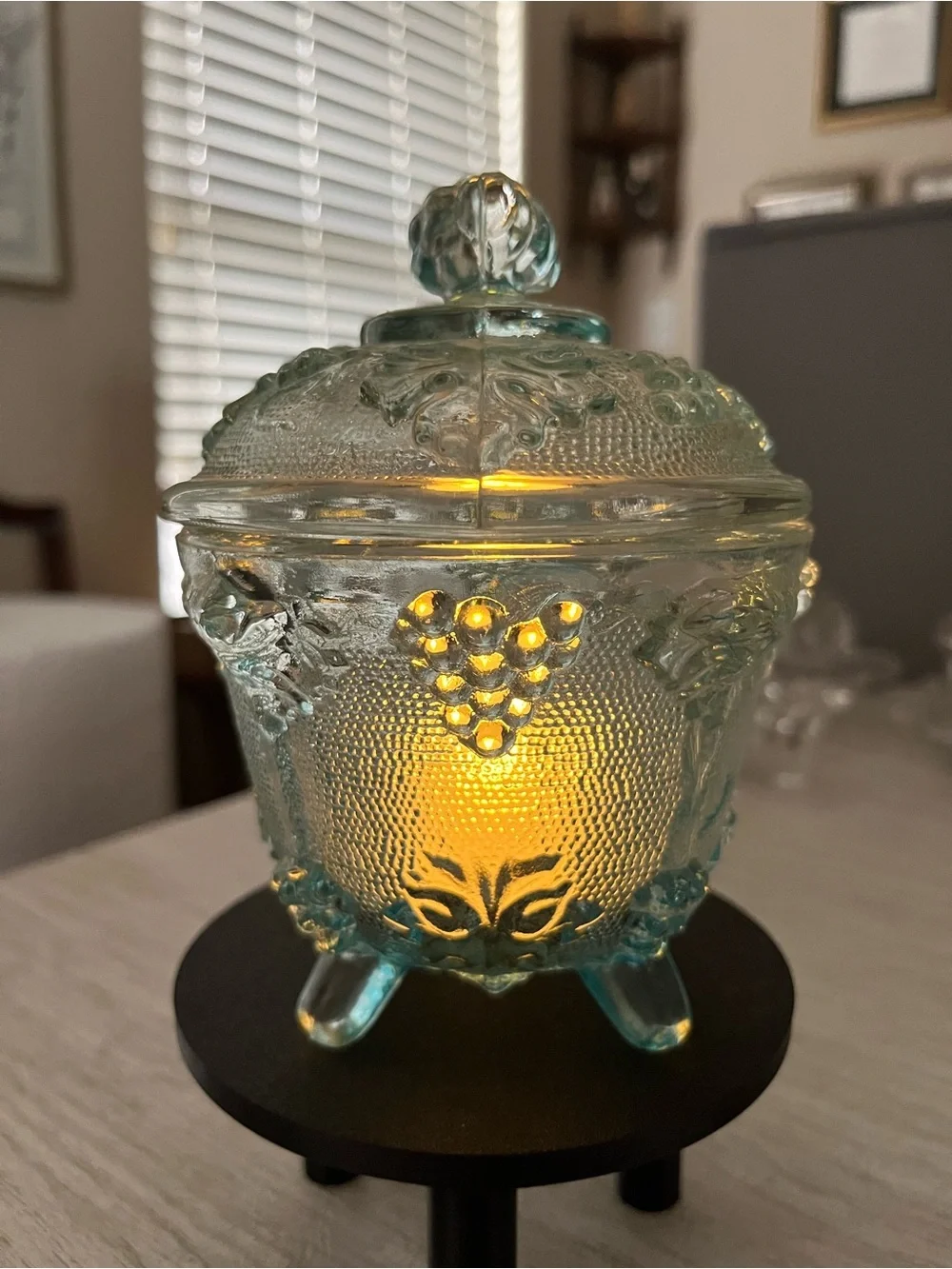 Vintage Jeannette Aqua Blue Harvest Grape Candy Dish Fairy Lamp